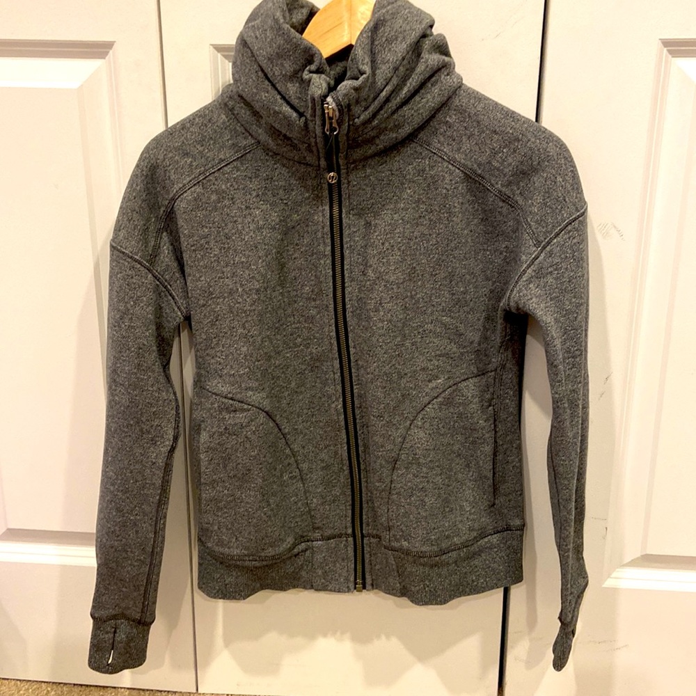 Lululemon Dark Grey Marled Sweatshirt